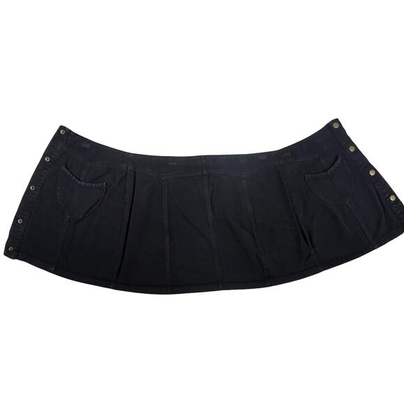 Favlux Paneled Black Denim Miniskirt With Snap Buttons Size Large - Picture 4 of 12